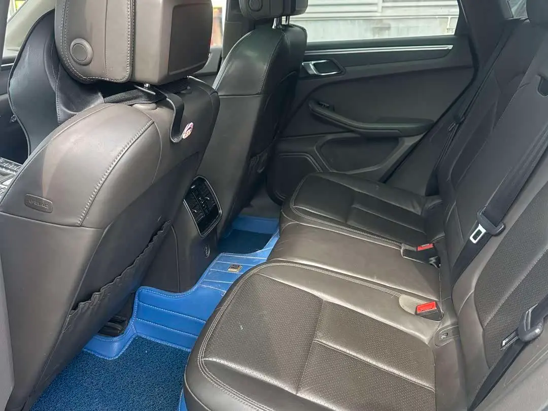 Porsche Macan 2018 — Şəkil 4/8