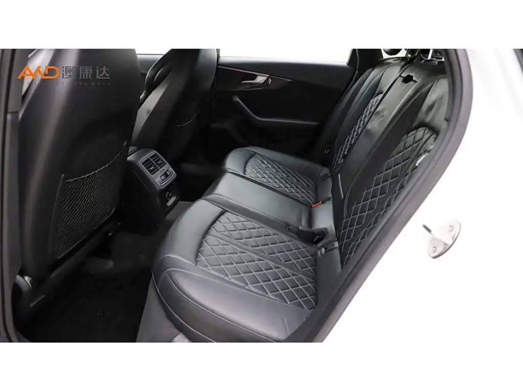 Audi S4 2018 — Photo 7/10