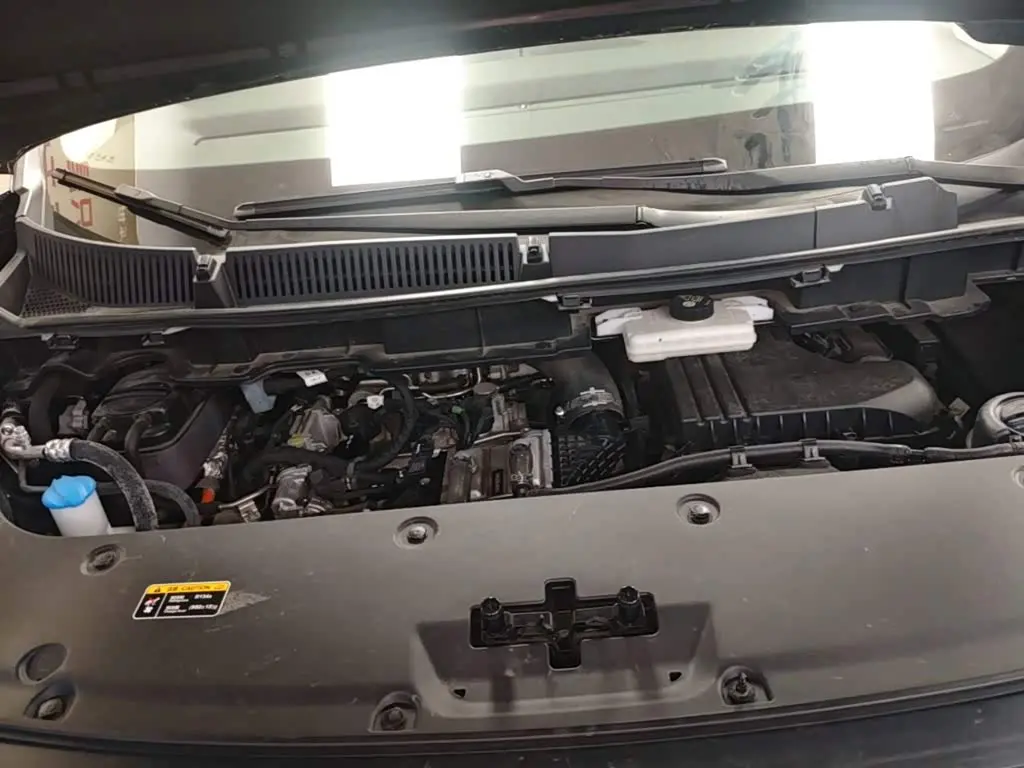 Hongqi HQ9 PHEV 2024 — Şəkil 20/20