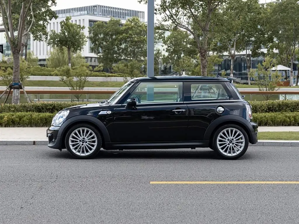 MINI MINI 2012 — Şəkil 7/20