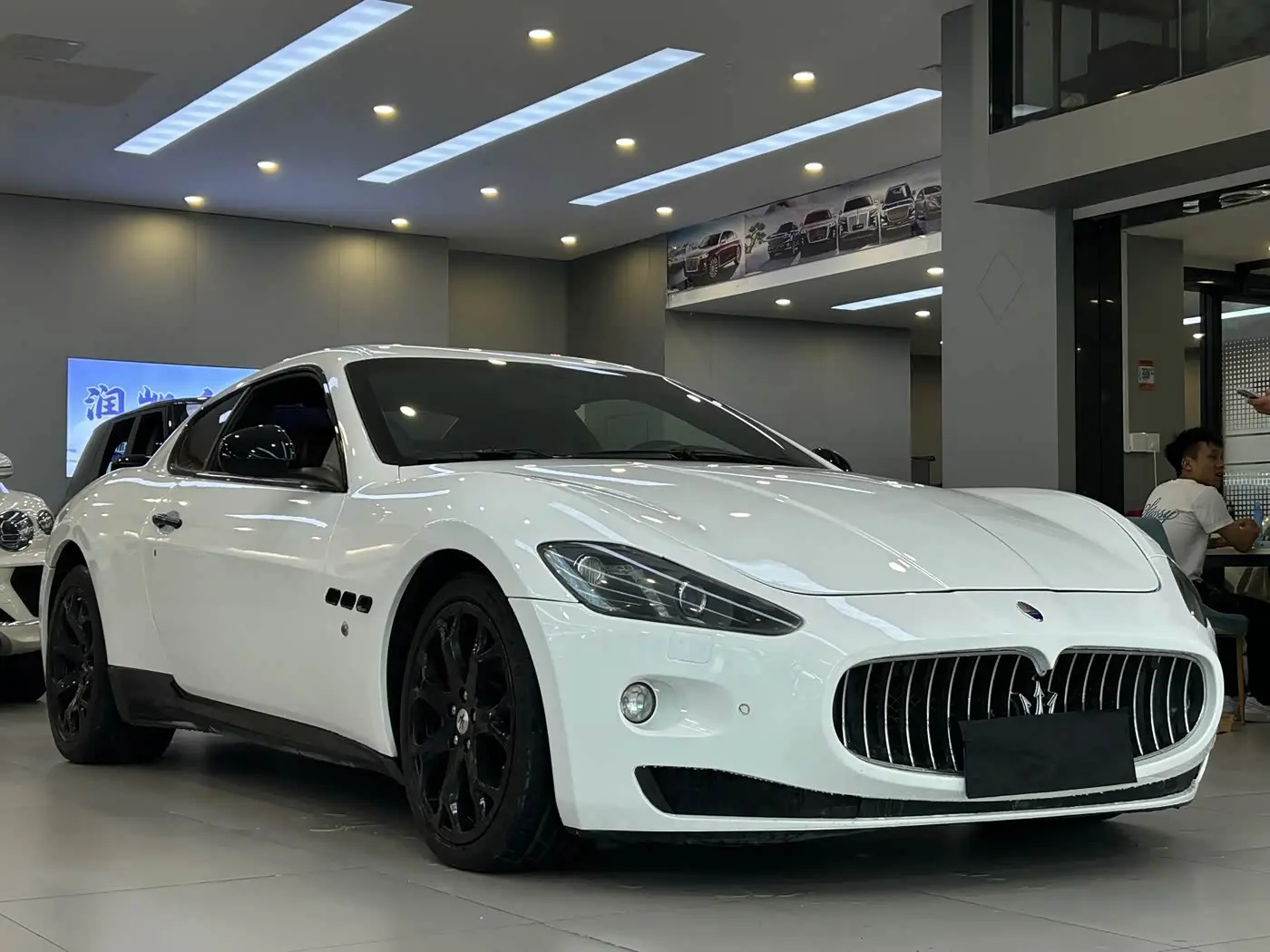 Maserati GranTurismo 2013 — Şəkil 3/13