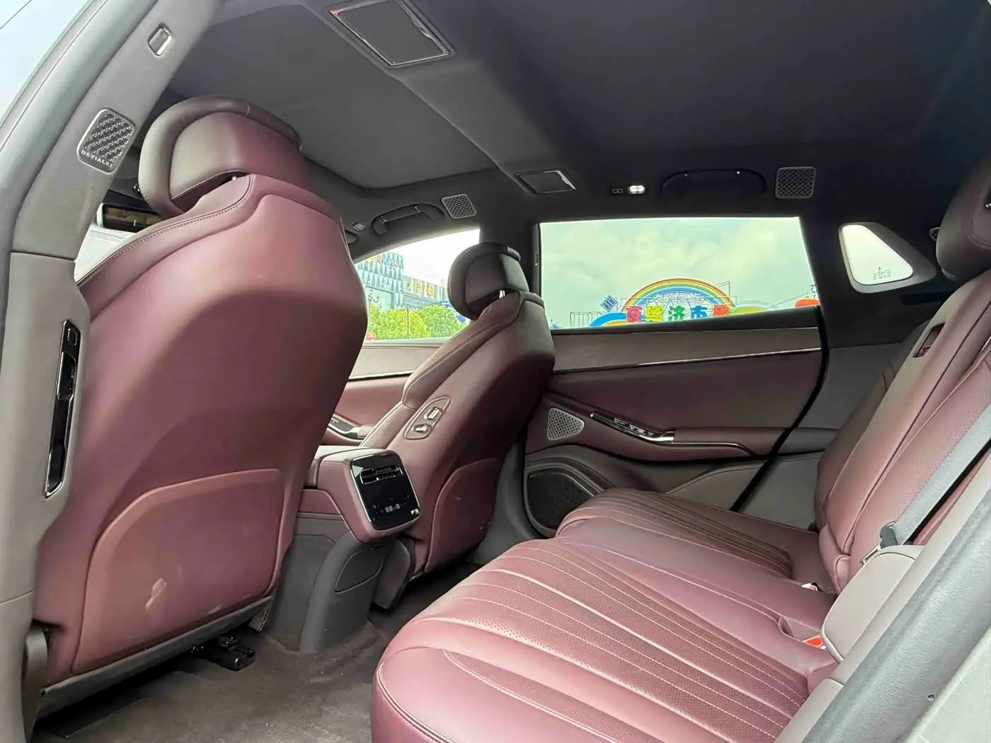 Denza Z9GT 2025 — Фото 6/9