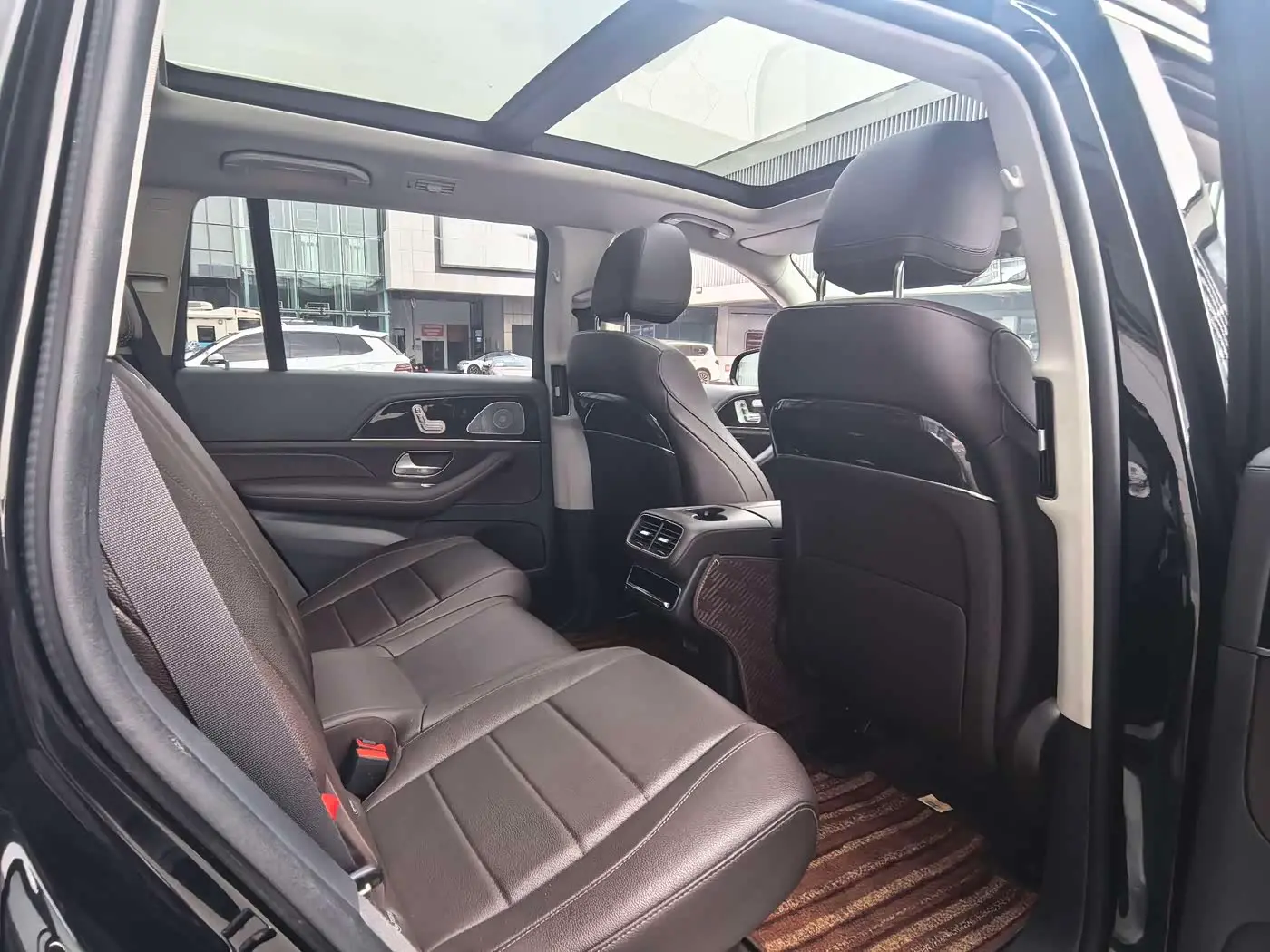 Mercedes-Benz GLS 2020 — Photo 12/20