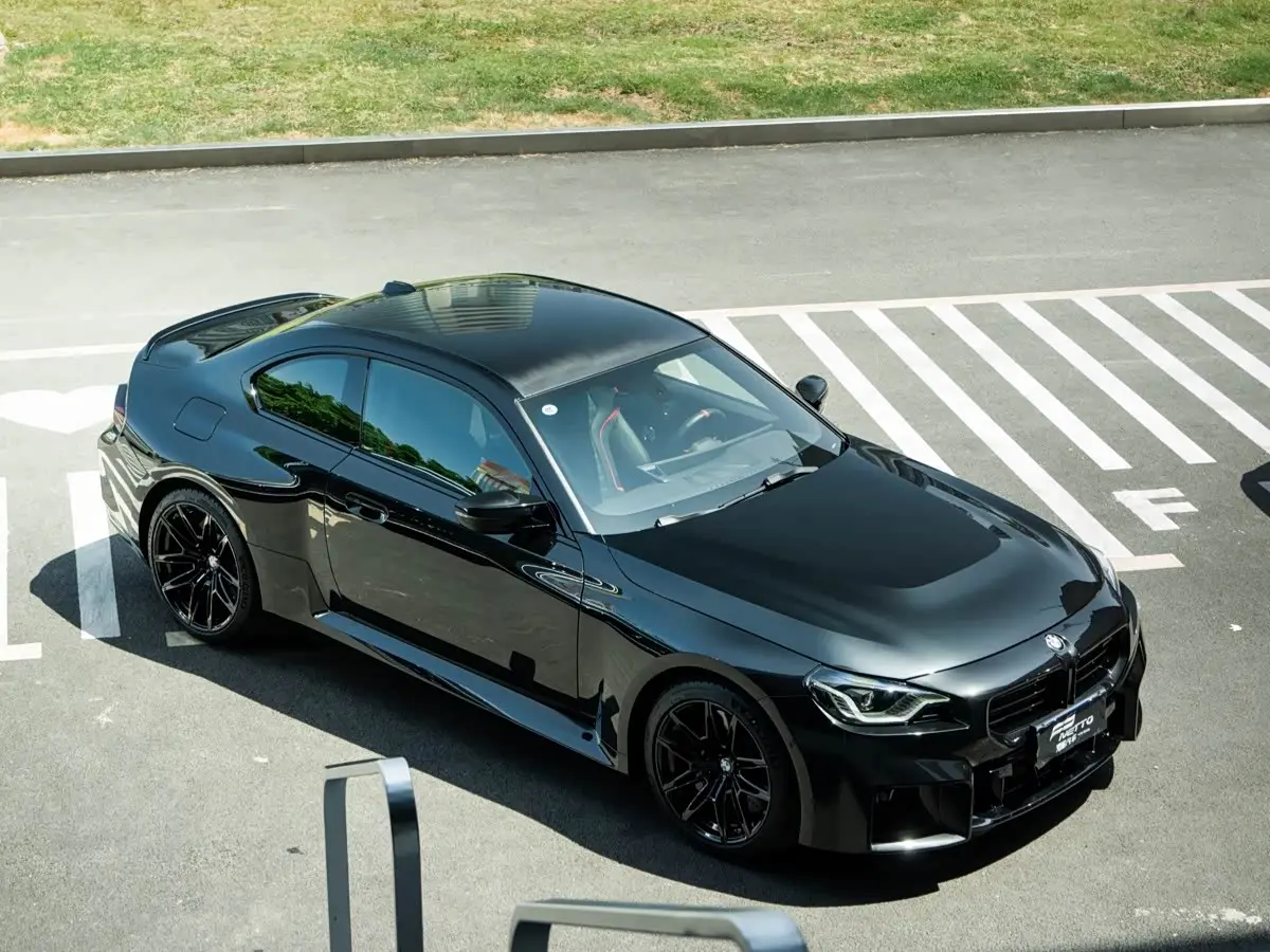 BMW M2 2025 — Фото 9/12
