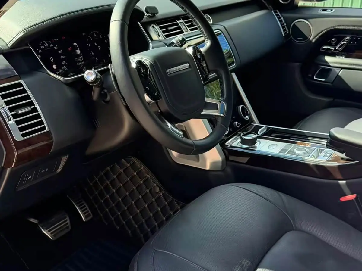 Land Rover Range Rover 2020 — Photo 8/19