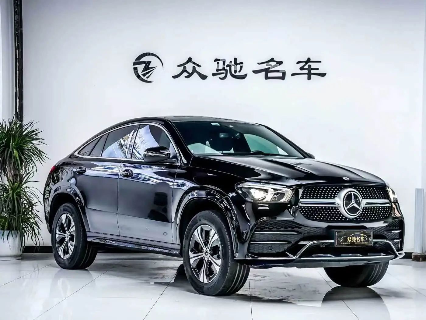 Mercedes-Benz GLE Coupe 2021 — Фото 3/12