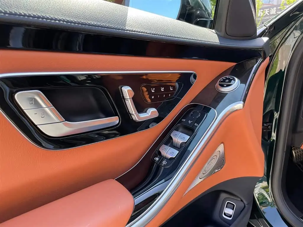 Mercedes-Benz S-Class 2021 — Photo 10/20