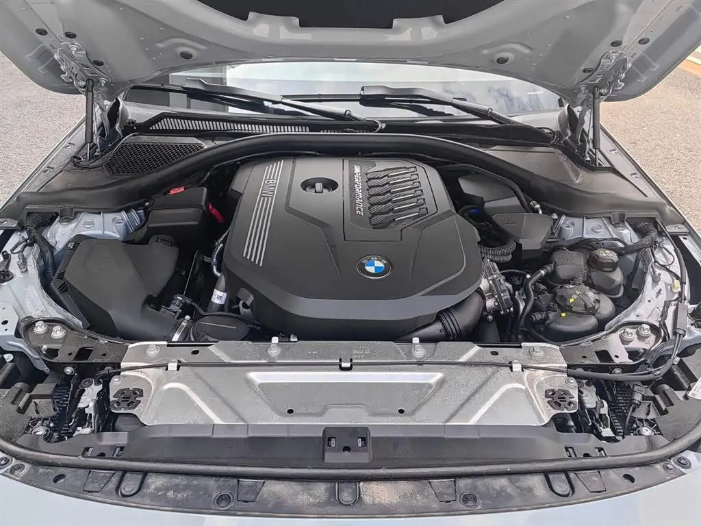 BMW M240i 2026 — Photo 17/18