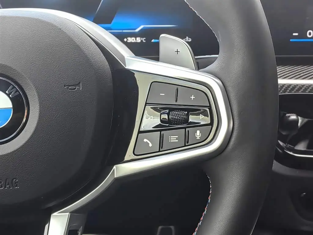 BMW M240i 2026 — Photo 16/18