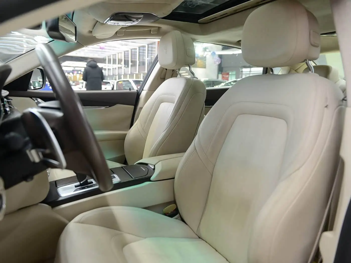 Maserati Quattroporte 2014 — Şəkil 8/20