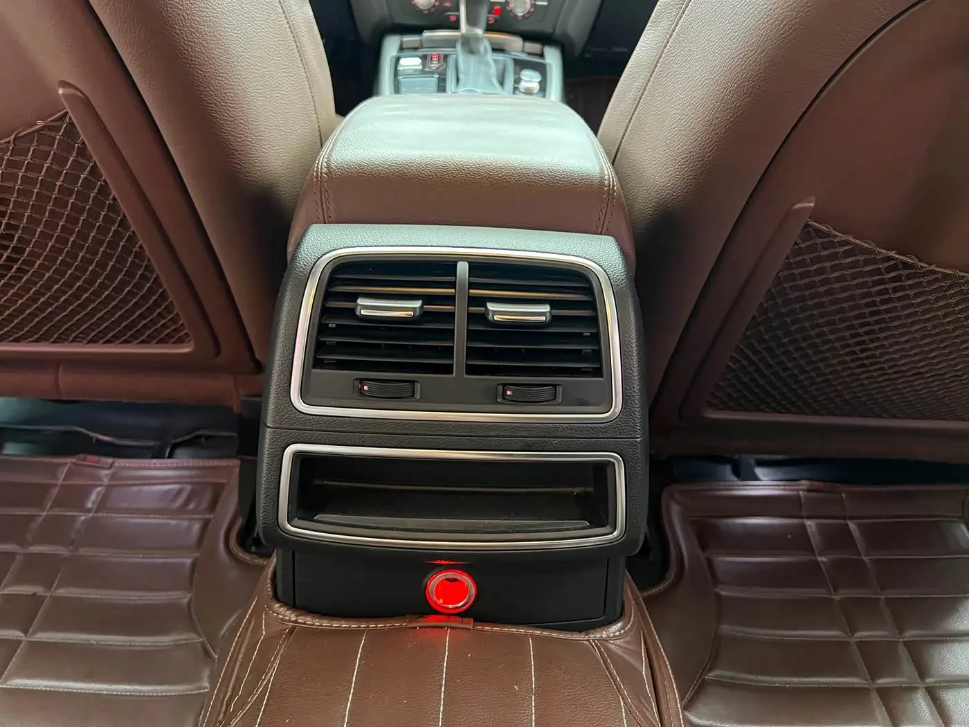 Audi A7 2013 — Şəkil 14/20