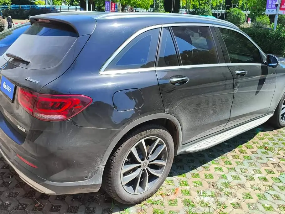 Mercedes-Benz GLC 2023 — Photo 3/16