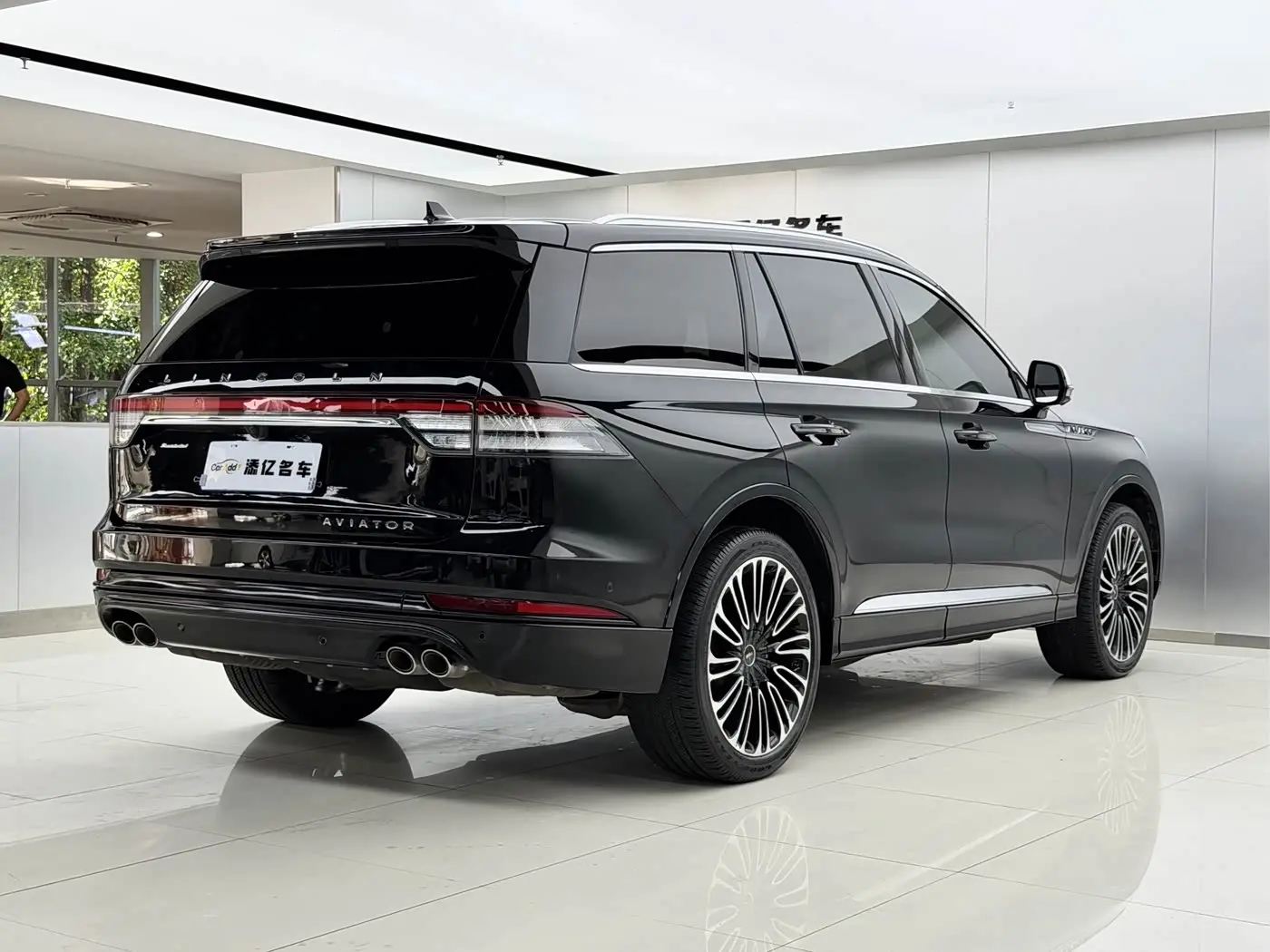 Lincoln Aviator 2020 — Фото 7/20