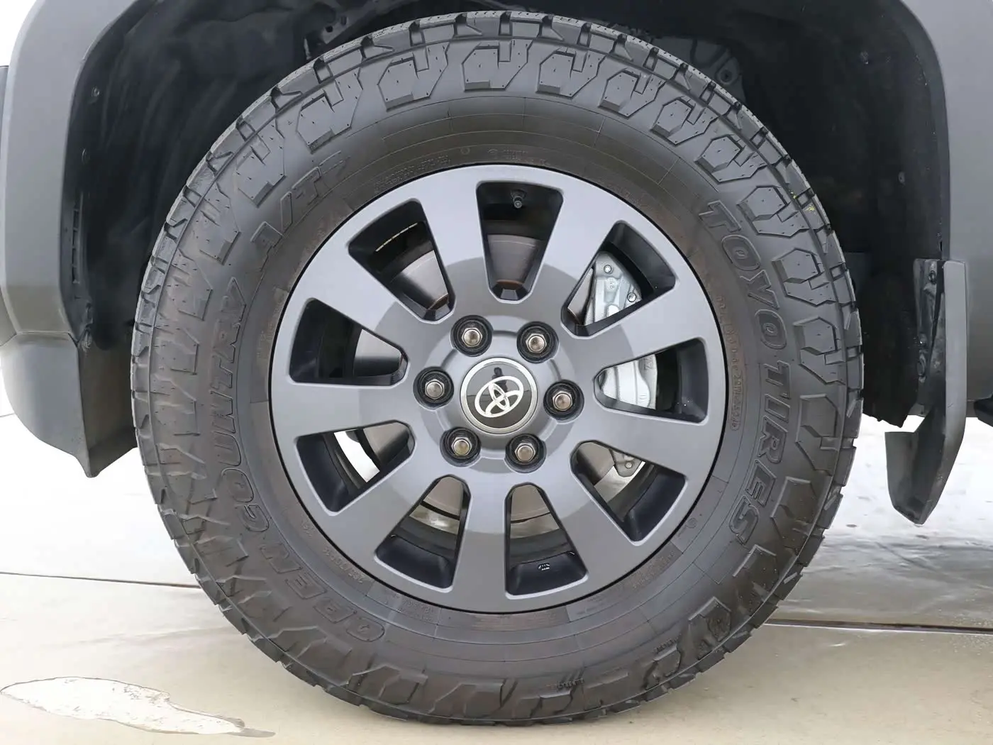 Toyota Prado 2024 — Photo 16/16