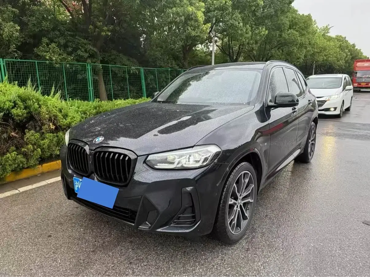 BMW X3 2022 — Photo 2/12