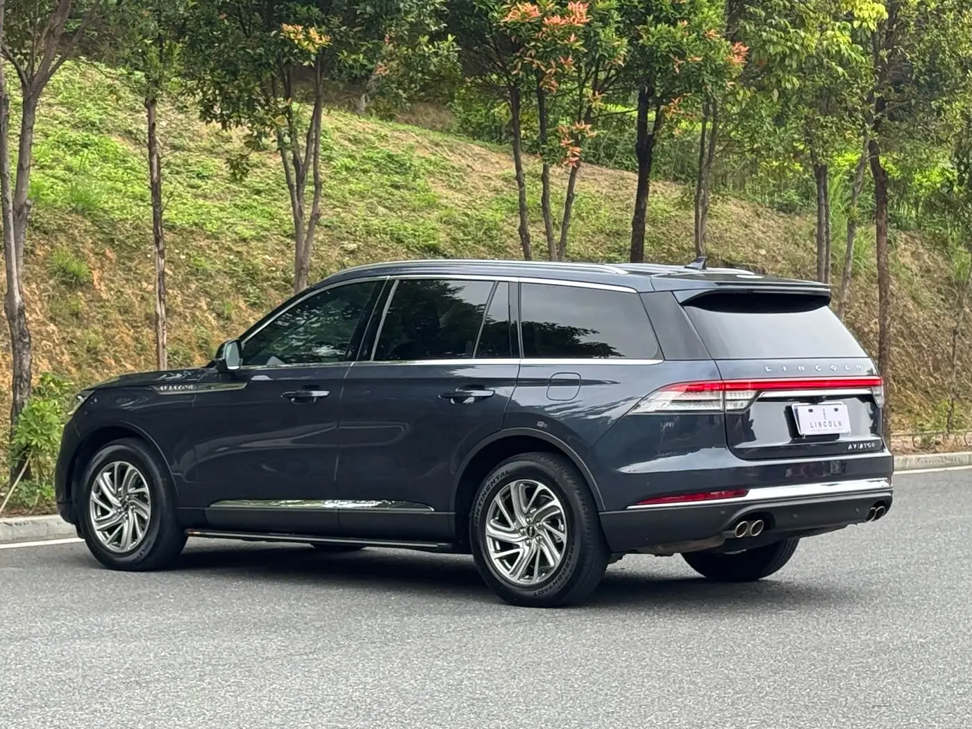 Lincoln Aviator 2021 — Photo 7/20