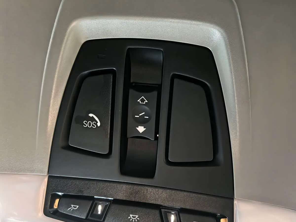 BMW X1 2022 — Photo 13/20