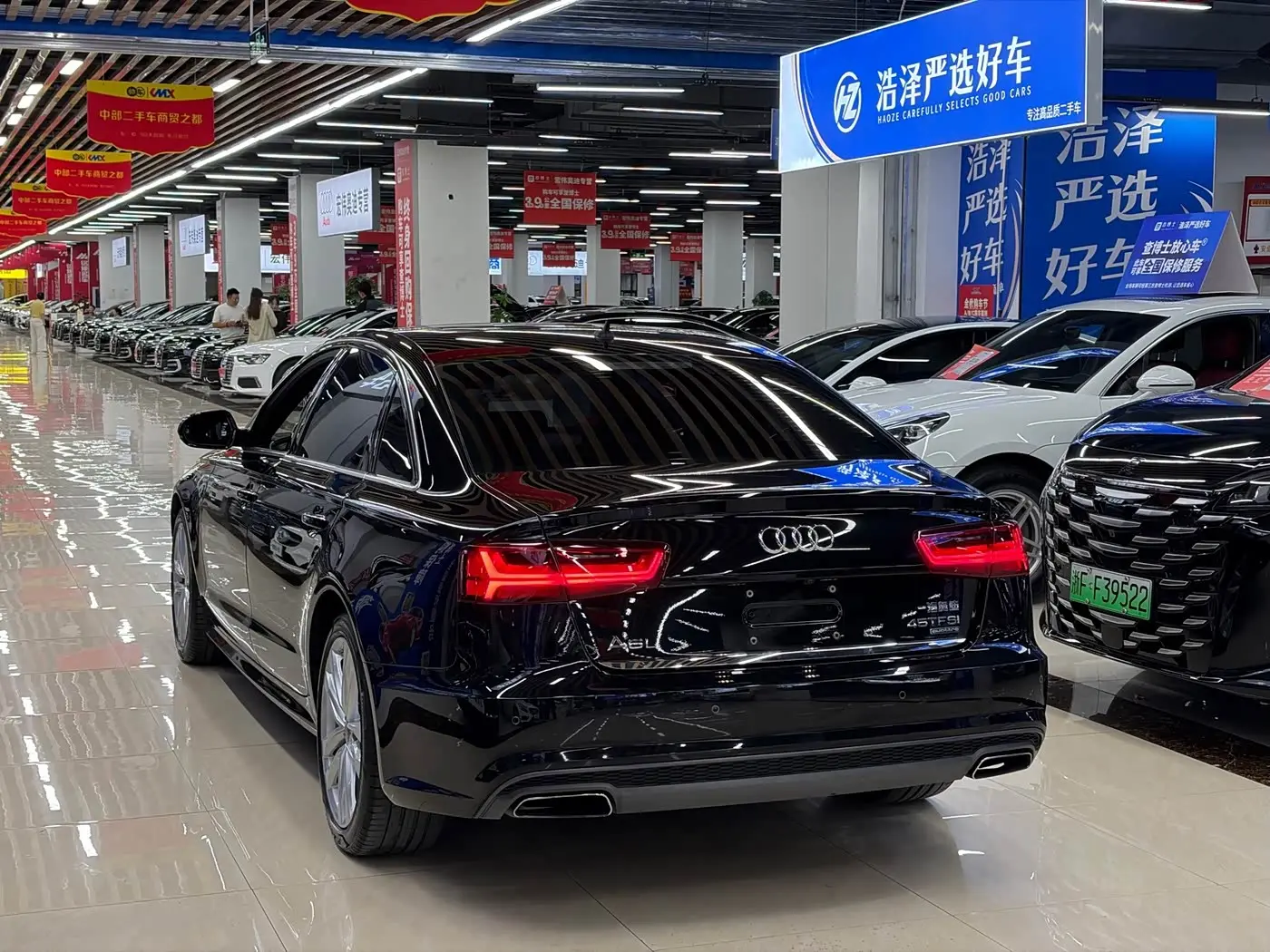 Audi A6L 2018 — Фото 4/18