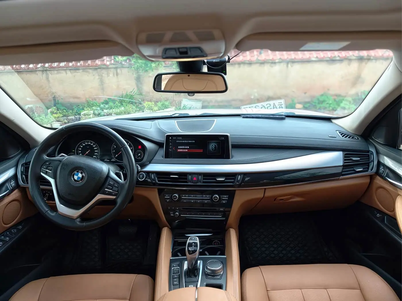 BMW X6 2019 — Photo 5/9