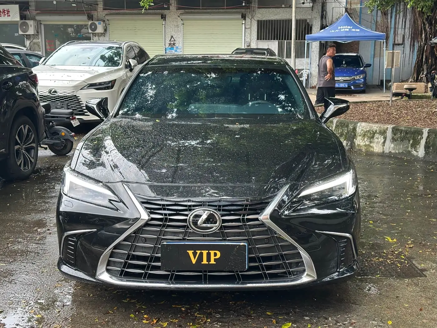 Lexus ES 2026 — Фото 1/10