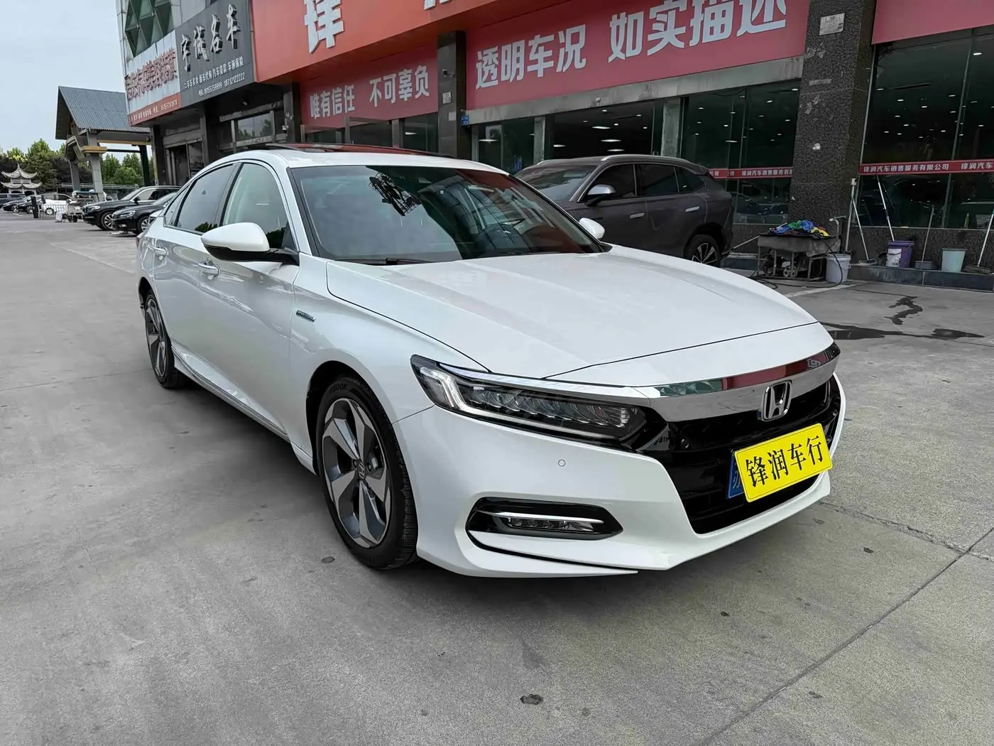 Honda Accord 2021 — Photo 3/14