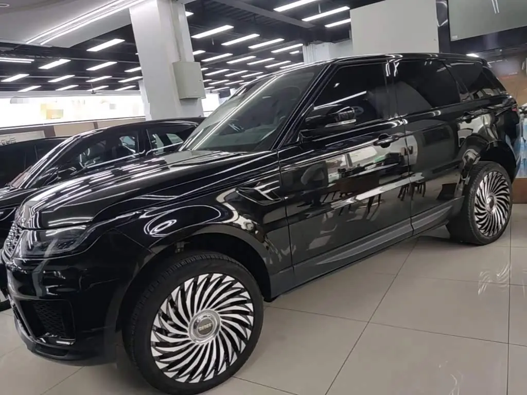 Land Rover Range Rover Sport 2020 — Фото 2/20