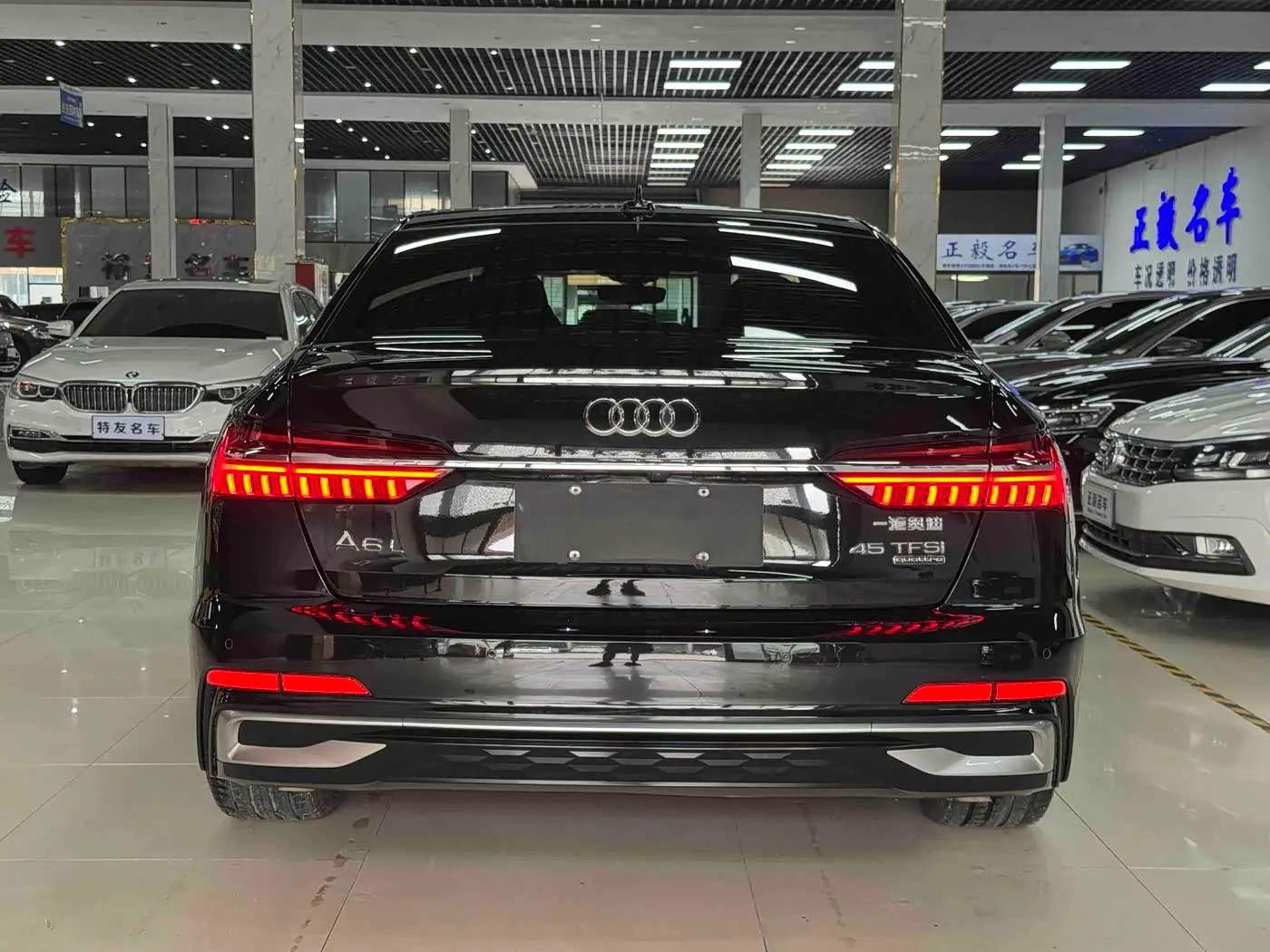 Audi A6L 2024 — Photo 8/9
