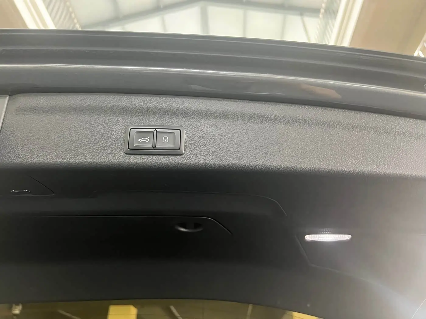 Audi Q3 2023 — Şəkil 9/19
