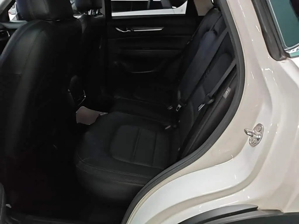 Mazda CX-5 2018 — Photo 17/20