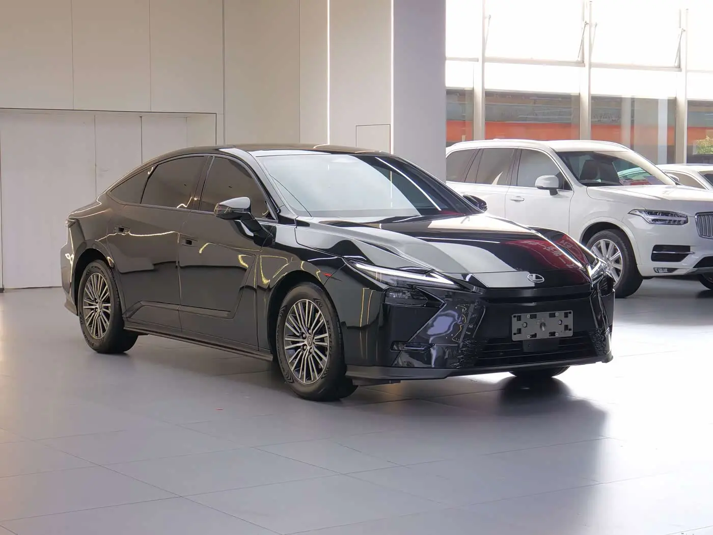 Lexus ES 2026 — Photo 3/18
