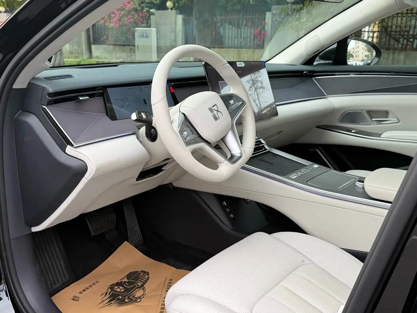 BYD Han L 2026 — Photo 8/11
