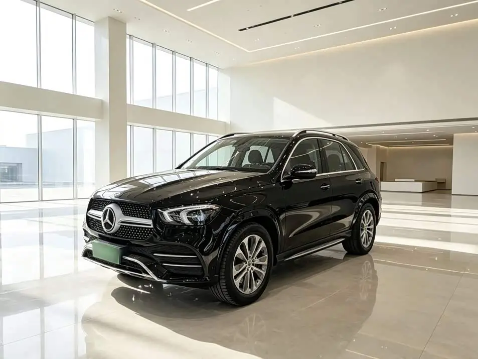 Mercedes-Benz GLE 2022 — Фото 2/20