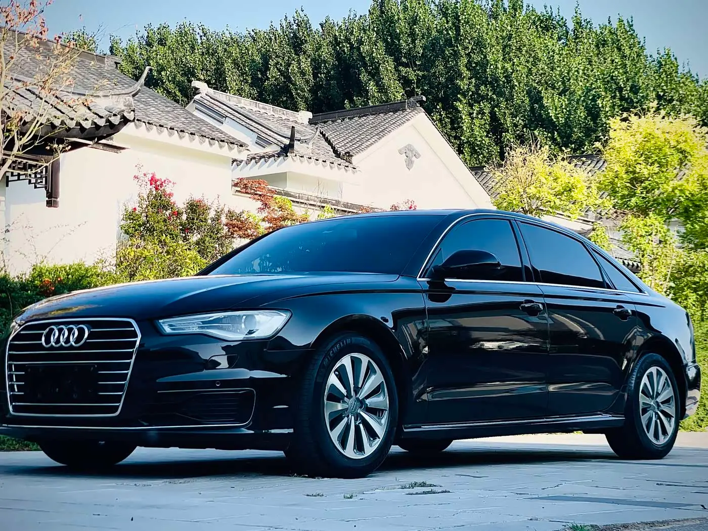 Audi A6L 2016 — Фото 1/19