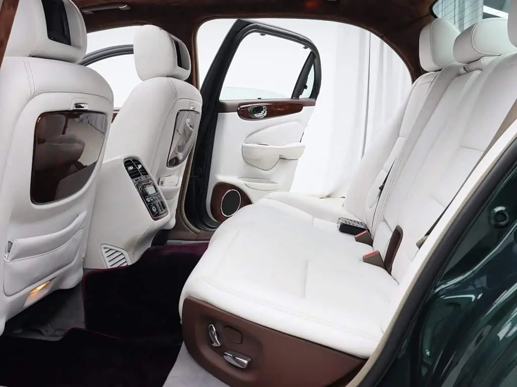 Jaguar XJ 2007 — Şəkil 7/20