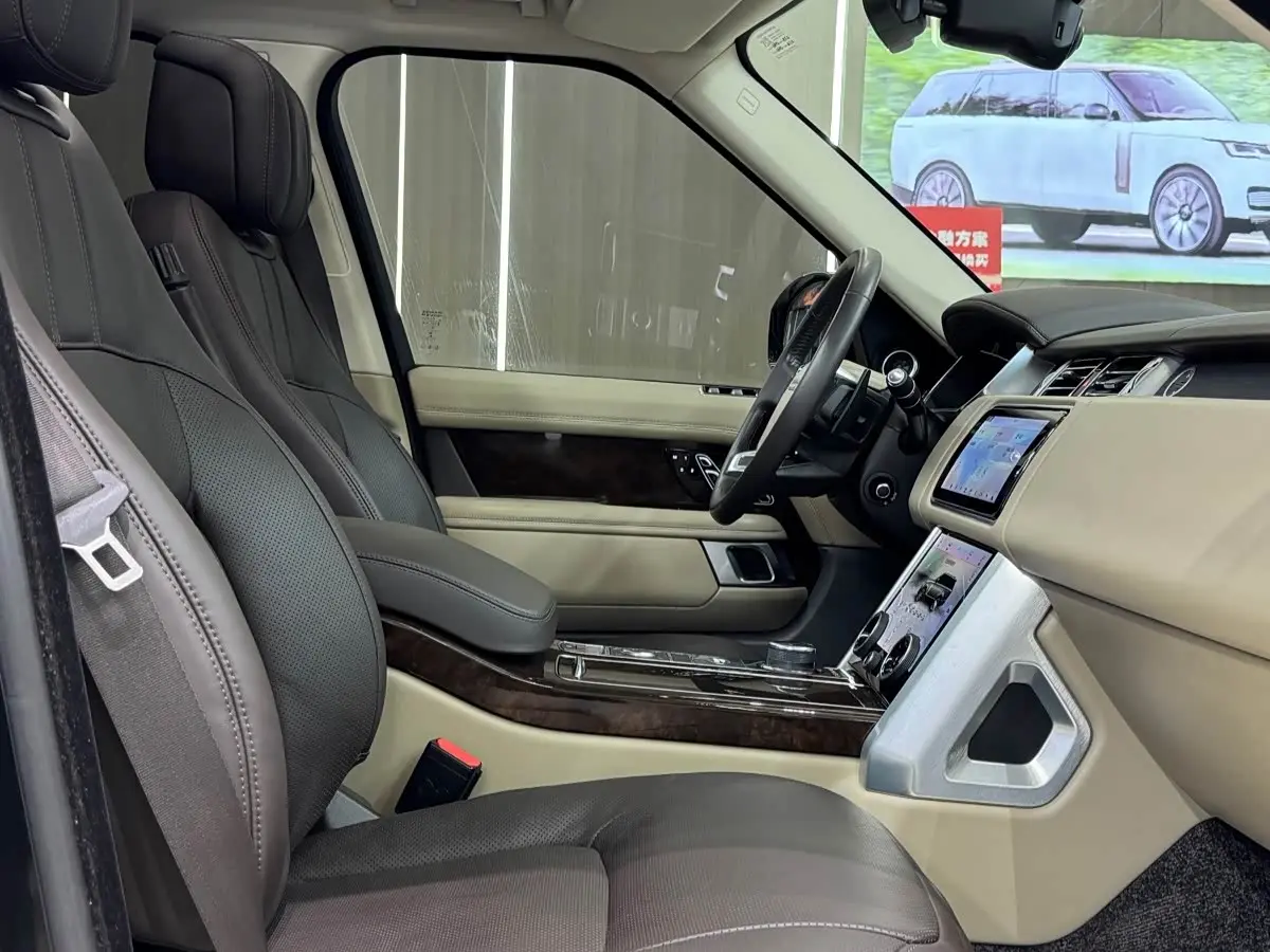 Land Rover Range Rover 2020 — Фото 19/19