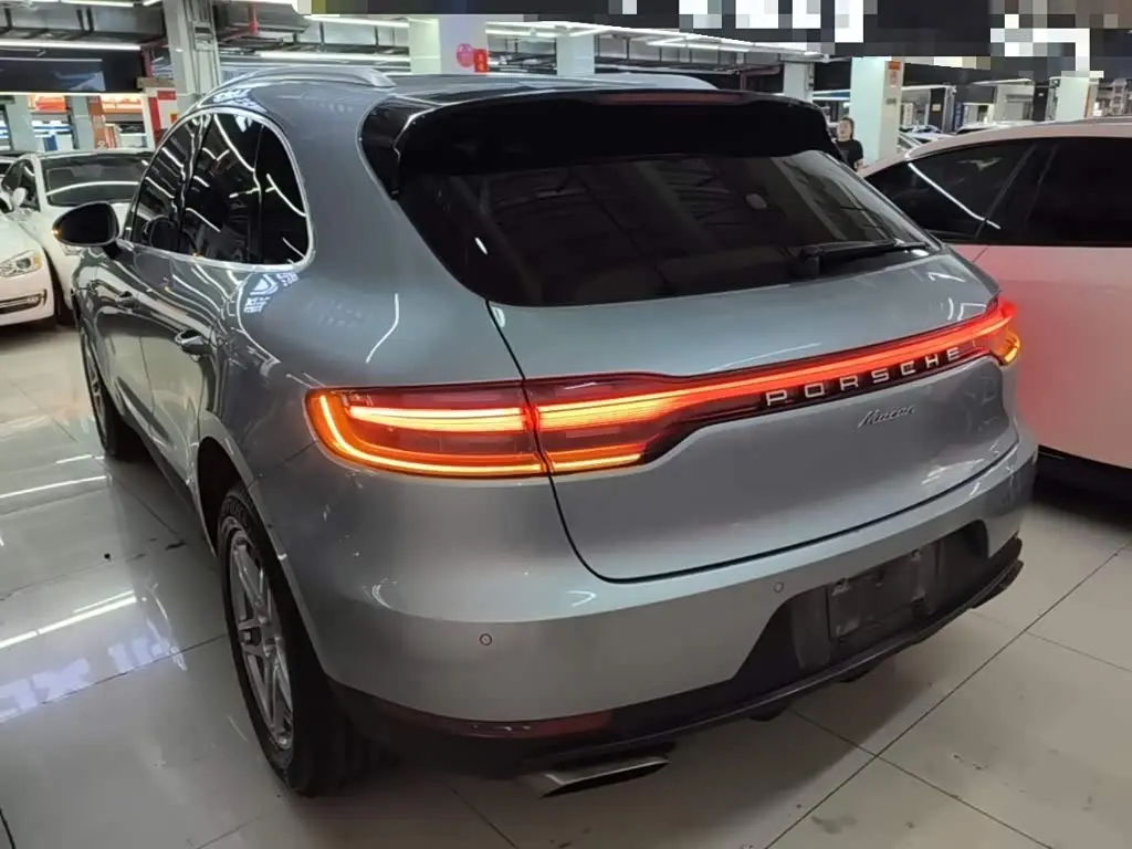 Porsche Macan 2021 — Photo 5/20