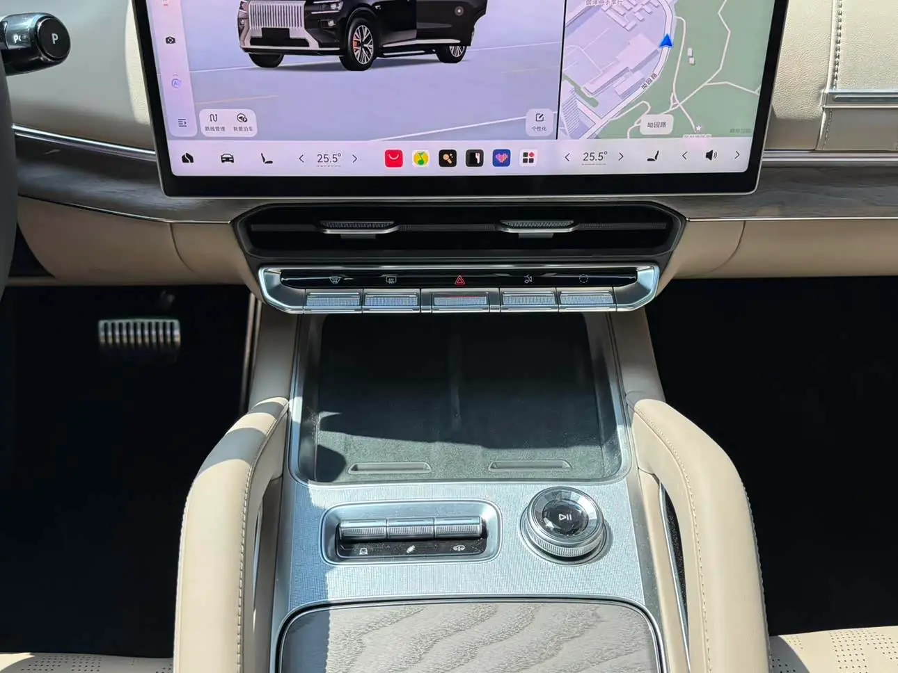 ZEEKR 8X 2026 — Photo 14/20