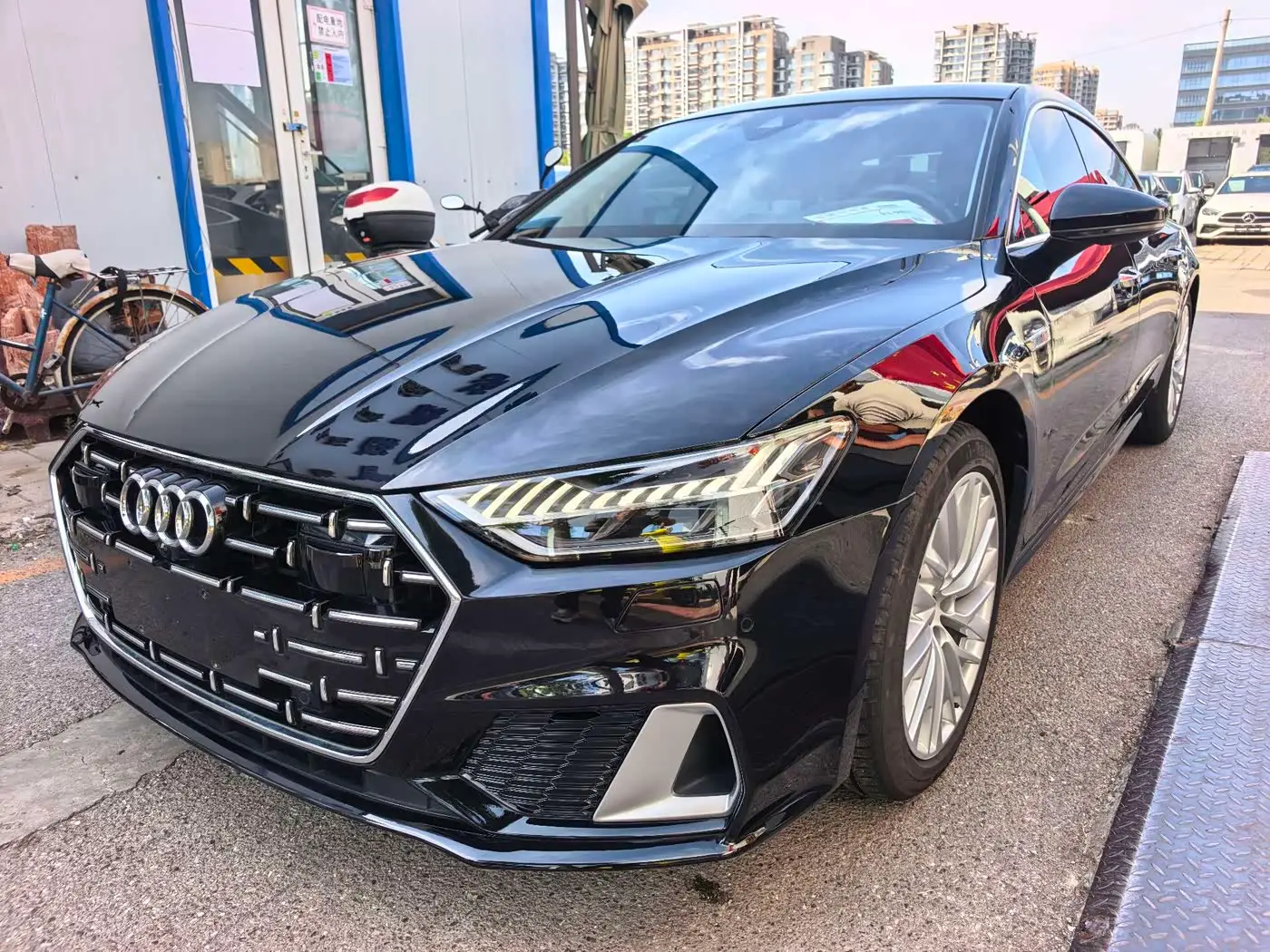 Audi A7L, 2024