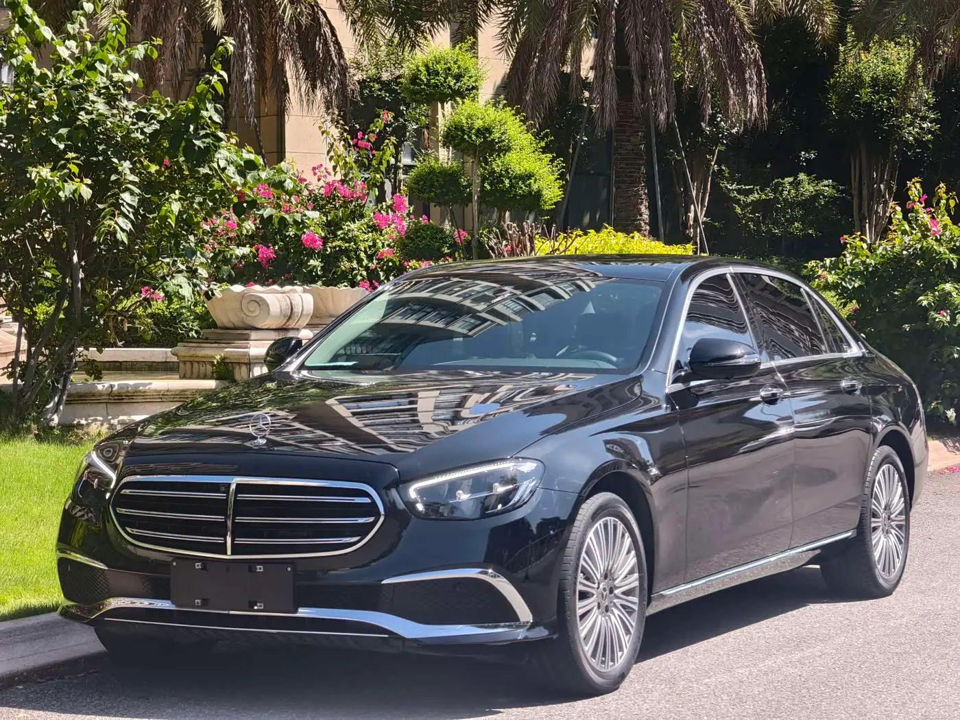 Mercedes-Benz E-Class 2022 — Şəkil 1/16