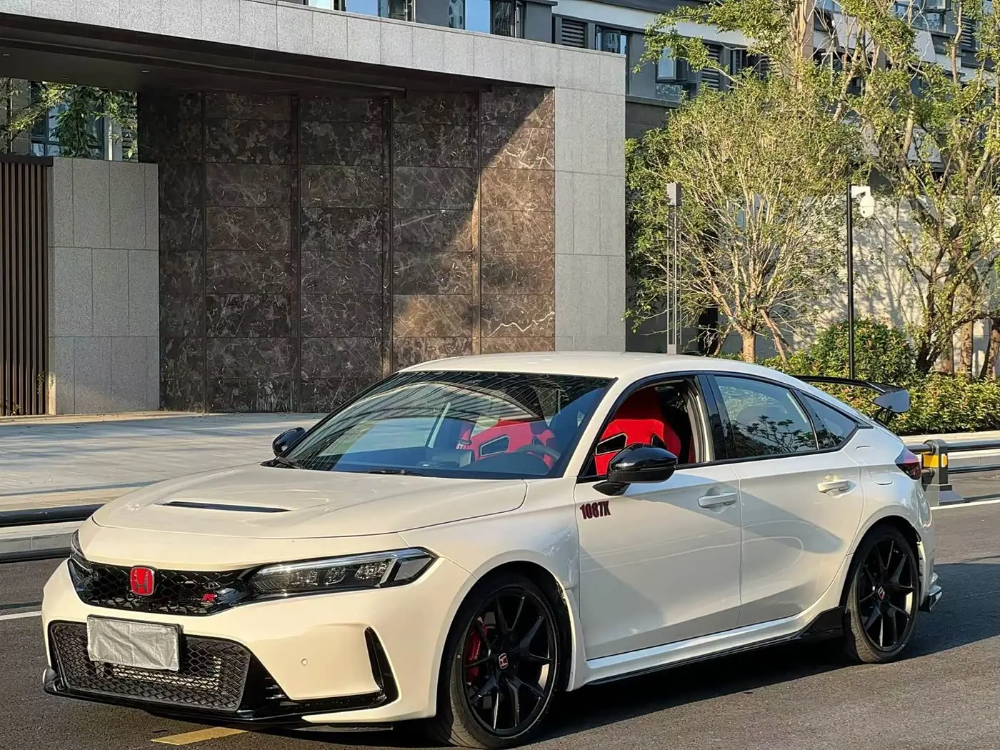 Honda Civic 2025 — Photo 1/9