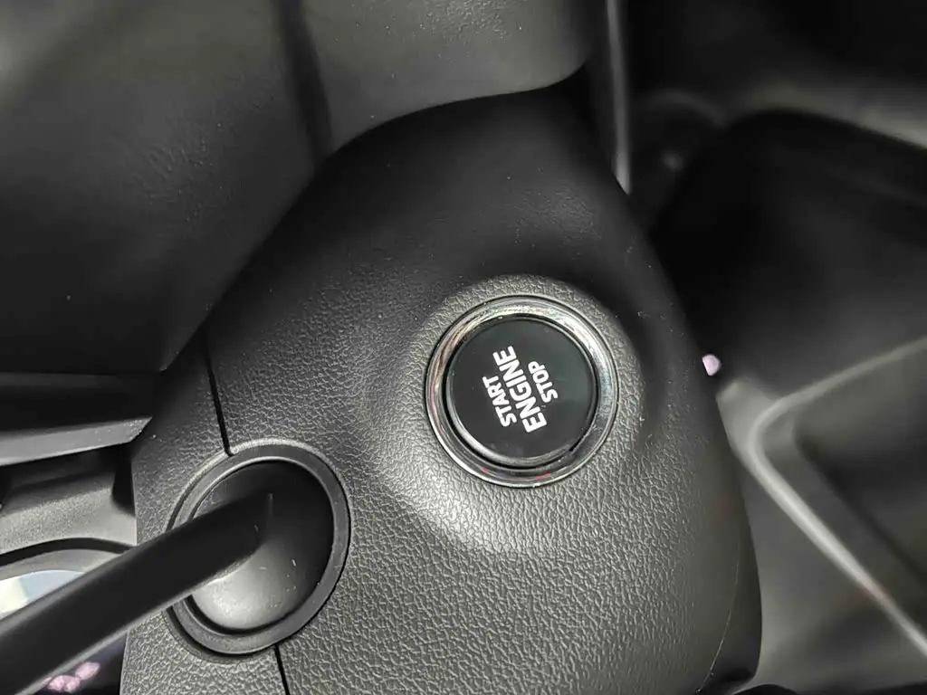 Škoda Karoq 2024 — Photo 9/20