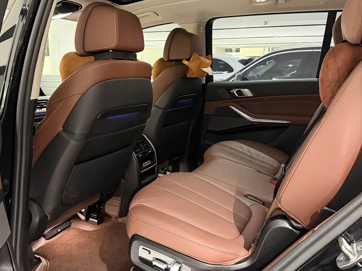 BMW X7 2022 — Şəkil 7/19