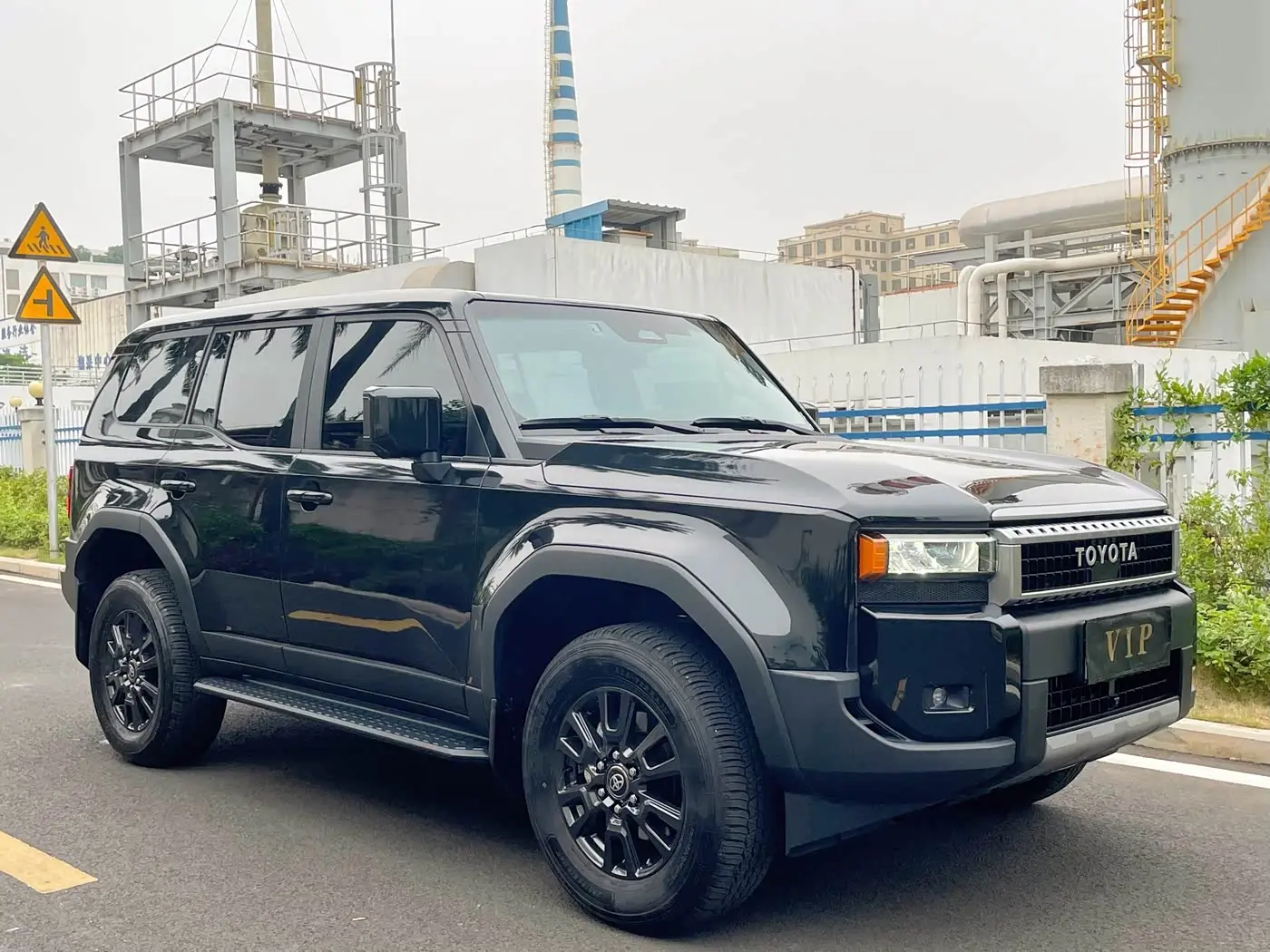 Toyota Prado 2025 — Photo 4/20