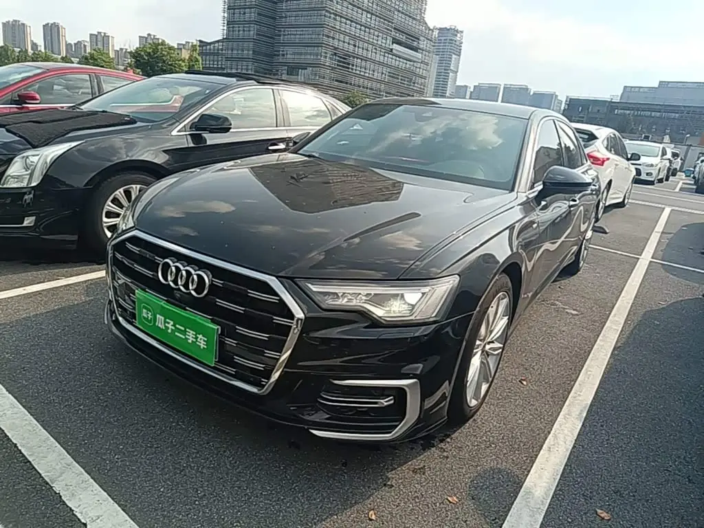 Audi A6L 2024 — Photo 1/20