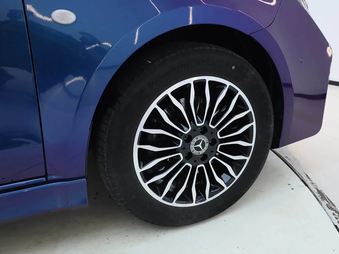 Mercedes-Benz Vito 2021 — Photo 20/20
