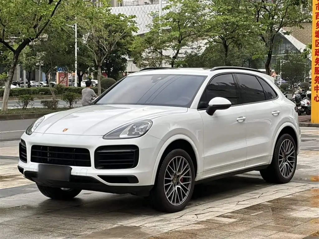 Porsche Cayenne, 2023