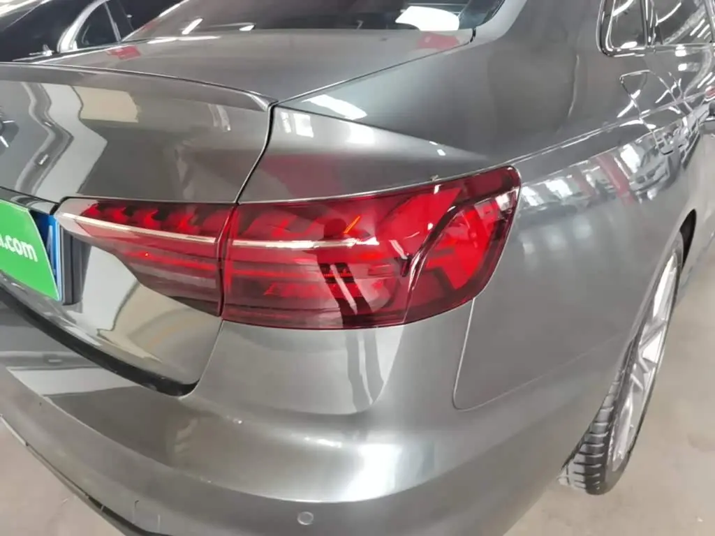 Audi S4 2025 — Photo 8/20