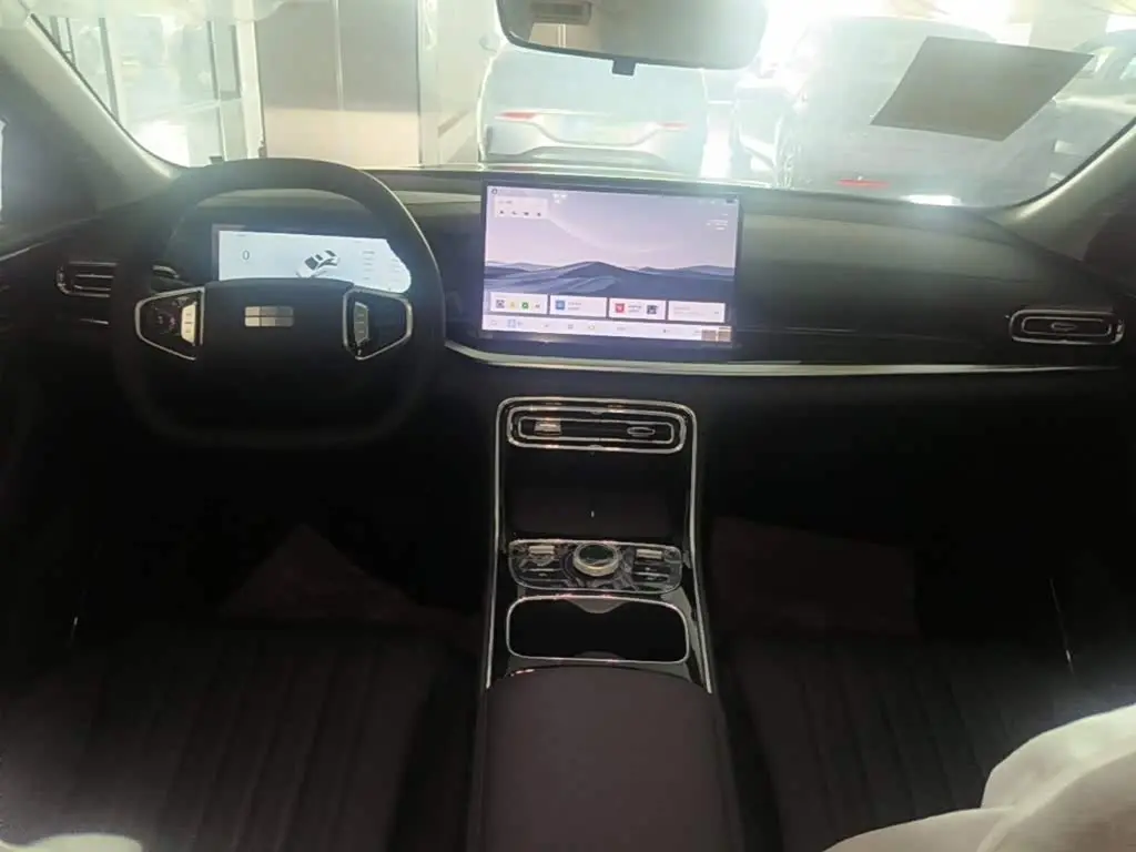 Geely Galaxy Galaxy Stellar 6 2026 — Фото 10/20