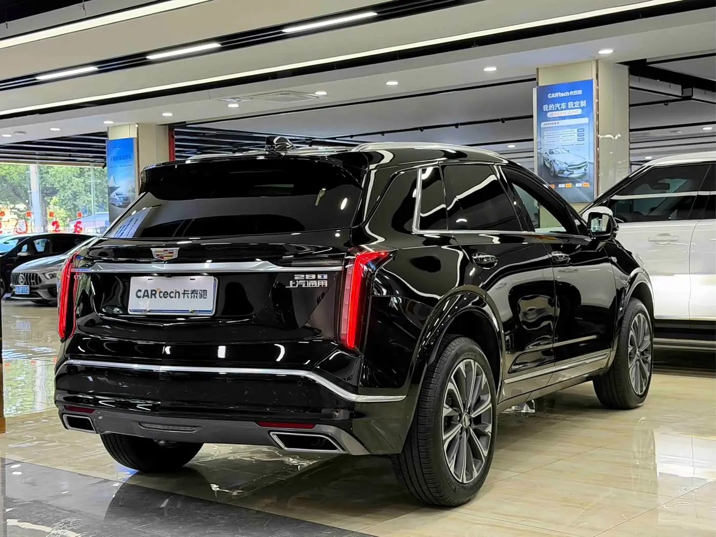 Cadillac XT5 2026 — Фото 5/14