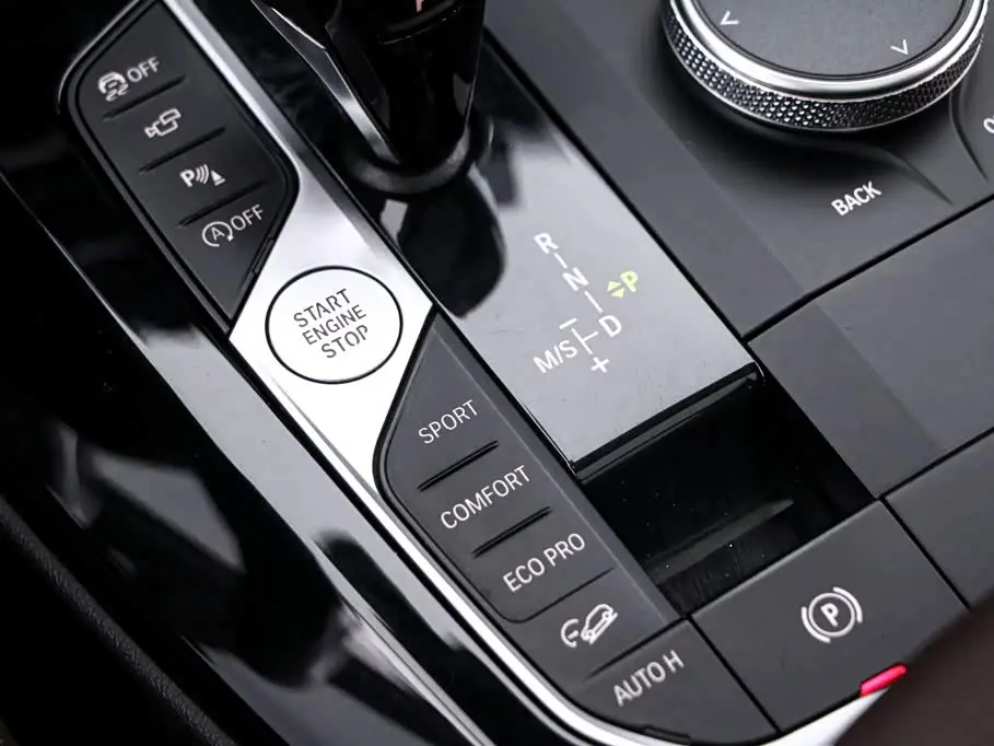 BMW X3 2024 — Фото 11/20